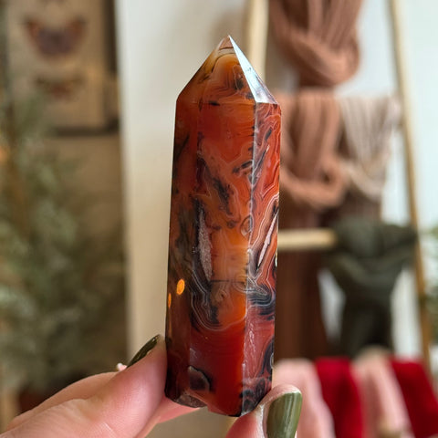 Ravenstone Crystals Sardonyx Point "Nat"