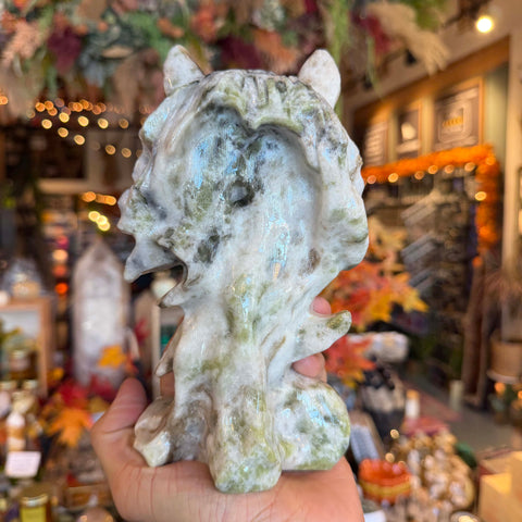 Ravenstone Crystals Serpentine Wolf "Keira"