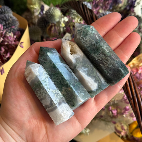 Ravenstone Crystals Size 2 Moss Agate Point