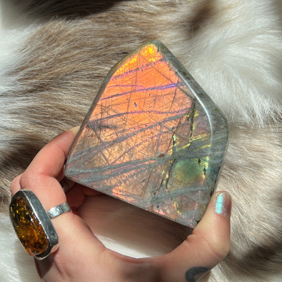 Ravenstone Crystals Sunset Labradorite &quot;Nicole&quot;