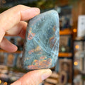Ravenstone Crystals Sunset Labradorite "Pierce"
