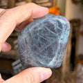 Ravenstone Crystals Sunset Labradorite "Shane"