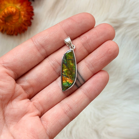 Ravenstone Crystals Ammolite Necklace "Carol"
