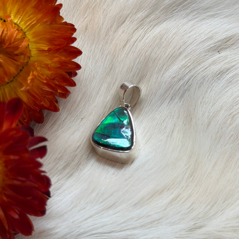 Ravenstone Crystals Ammolite Necklace "Christine"