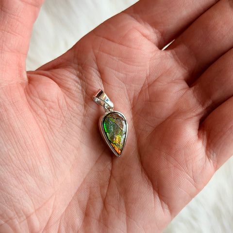 Ravenstone Crystals Ammolite Necklace "Nicole"