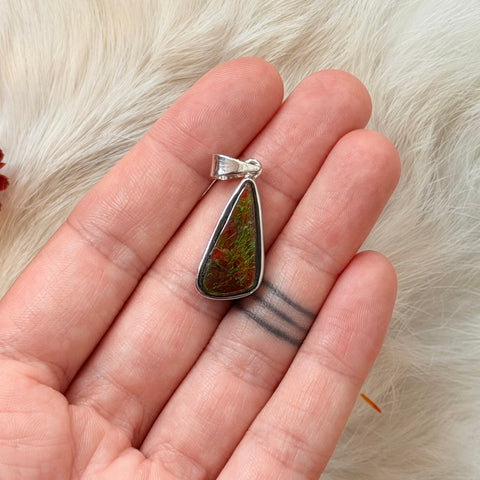 Ravenstone Crystals Ammolite Necklace "Yolanda"