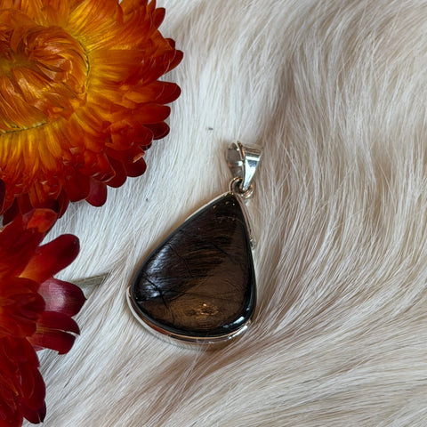Ravenstone Crystals Hypersthene Necklace "Sara"