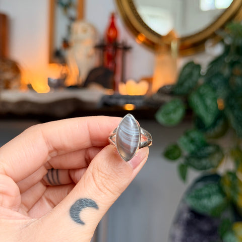 Ravenstone Crystals Agate Ring "Beth" - Size 6