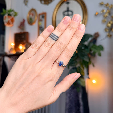 Ravenstone Crystals Blue Kyanite Ring "Rosie" - Size 8