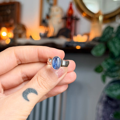 Ravenstone Crystals Blue Kyanite Ring "Valerie" - Size 6