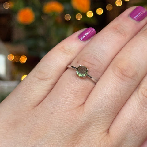 Ravenstone Crystals Faceted Moldavite Ring "Piper" - Size 8.5
