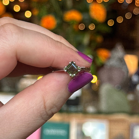 Ravenstone Crystals Faceted Square Moldavite Ring "Kimberly" - Size 8.5