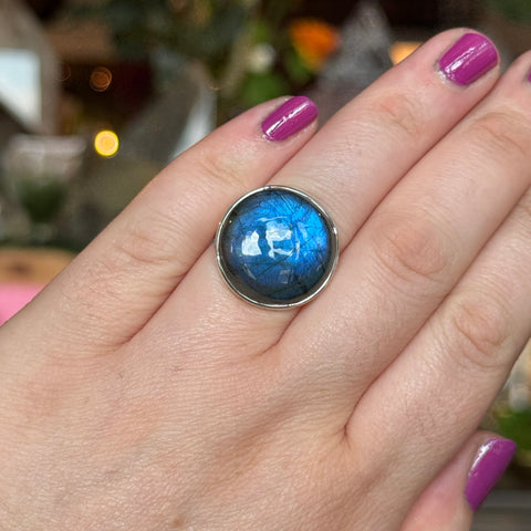 Ravenstone Crystals Labradorite Ring "Dakota" - Size 9.5
