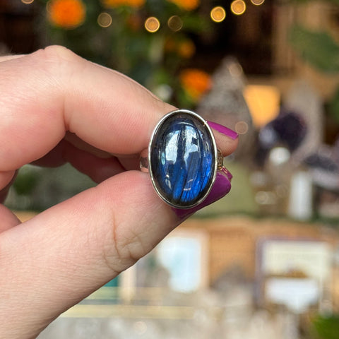 Ravenstone Crystals Labradorite Ring "Peyton" - Size 7.5