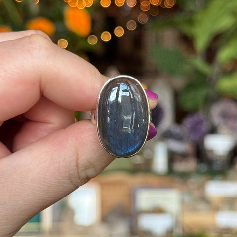 Ravenstone Crystals Labradorite Ring "Tori" - Size 8.5