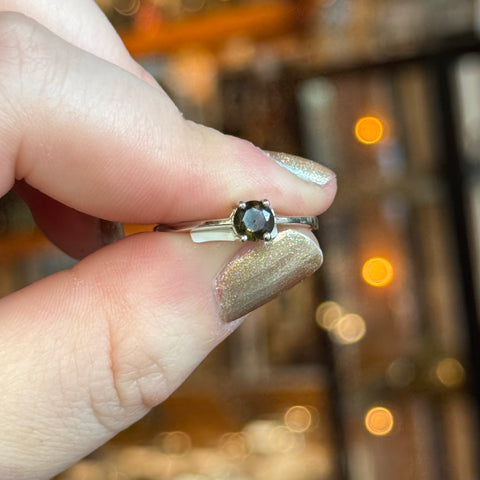 Ravenstone Crystals Moldavite Ring "Ramona" - Size 9