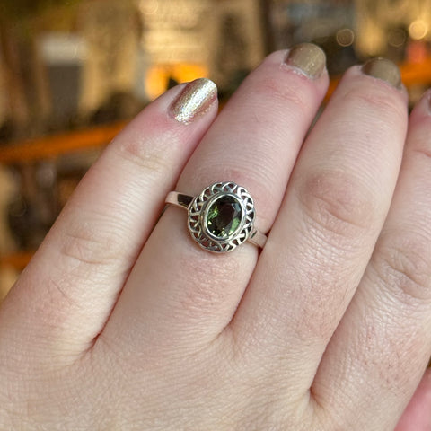 Ravenstone Crystals Moldavite Ring "Rose" - Size 8