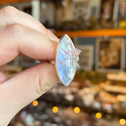 Ravenstone Crystals Moonstone Ring "Camille" - Size 8.5