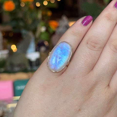 Ravenstone Crystals Moonstone Ring "Frankie" - Size 6.5