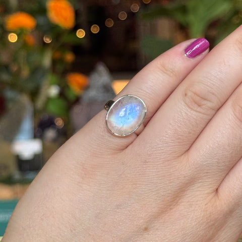 Ravenstone Crystals Moonstone Ring "Jamie" - Size 5.5