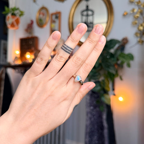Ravenstone Crystals Moonstone Ring "Joyce" - Size 8.5