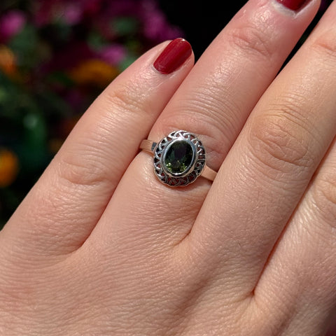 Ravenstone Crystals Ornate Moldavite Ring "Bryce" - Size 8