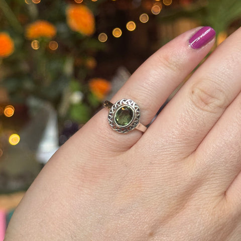 Ravenstone Crystals Ornate Moldavite Ring "Kinsley" - Size 6