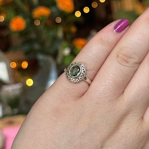 Ravenstone Crystals Ornate Moldavite Ring "Morgan" - Size 6