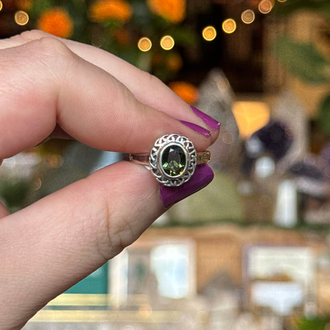Ravenstone Crystals Ornate Moldavite Ring "Ximena" - Size 8