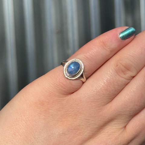 Ravenstone Crystals Vintage Moonstone Ring "Katie" - Size 6