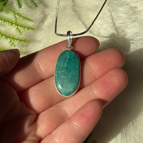 Ravenstone Amazonite Necklace "Denise"