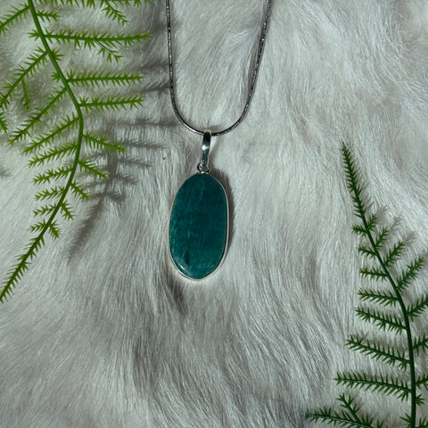Ravenstone Amazonite Necklace "Denise"