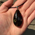 Ravenstone Amber Necklace "Calixte"