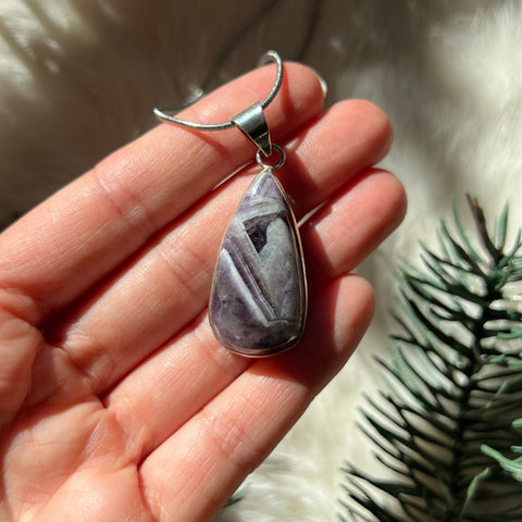 Ravenstone Amethyst Necklace "Bailey"