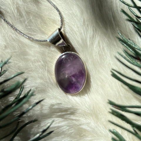 Ravenstone Amethyst Necklace "Mia"