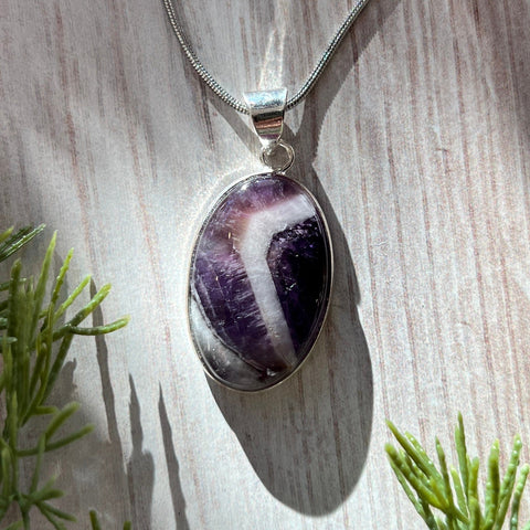 Ravenstone Amethyst Necklace "Nell"