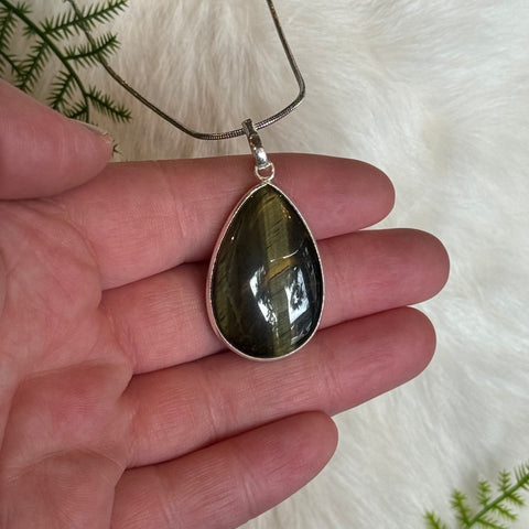 Ravenstone Black Tiger's Eye Necklace "Kimberly"