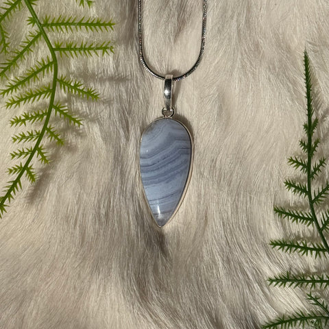 Ravenstone Blue Lace Agate Necklace "Alycia"