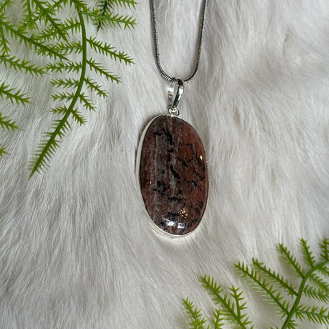 Ravenstone Cheetah Agate Necklace "Deanna"