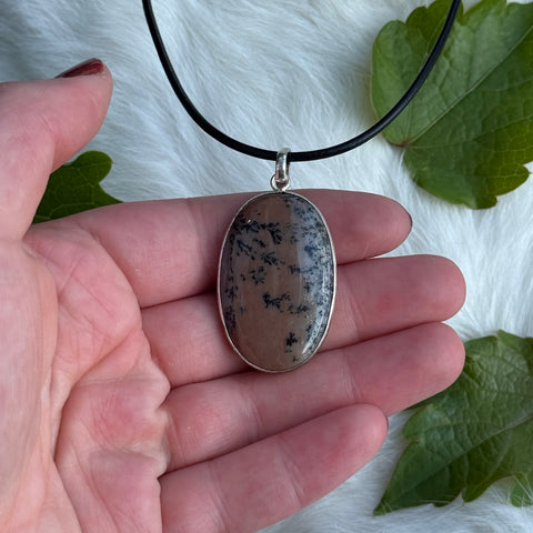 Ravenstone Cheetah Agate Necklace "Shirley"
