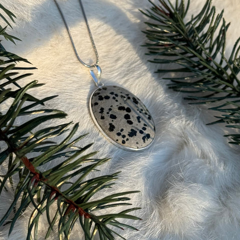 Ravenstone Dalmatian Jasper Necklace "Vivian"