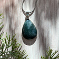 Ravenstone Moss Agate Necklace "Caroline"