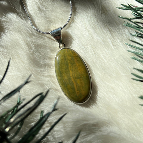 Ravenstone Ocean Jasper Necklace "Vivian"