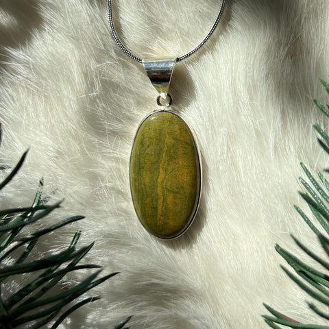 Ravenstone Ocean Jasper Necklace "Vivian"