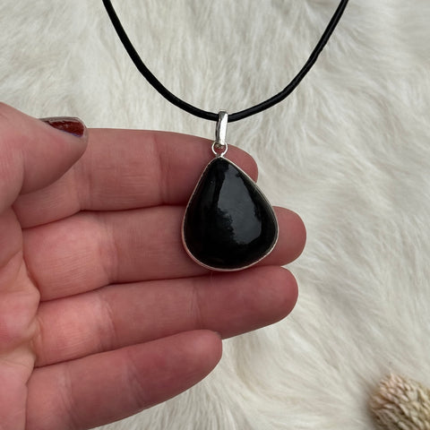 Ravenstone Rainbow Obsidian Necklace "Elliot"
