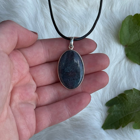 Ravenstone Ruby Kyanite Necklace "Beatrice"