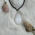 Ravenstone Selenite Necklace "Brock"