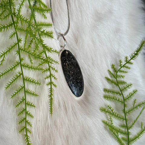 Ravenstone Seraphinite Necklace "Claire"