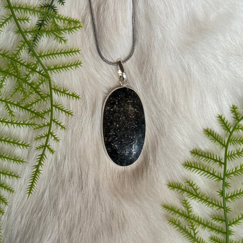 Ravenstone Seraphinite Necklace "Claire"