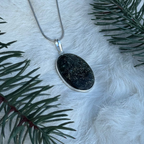 Ravenstone Seraphinite Necklace "Natalia"